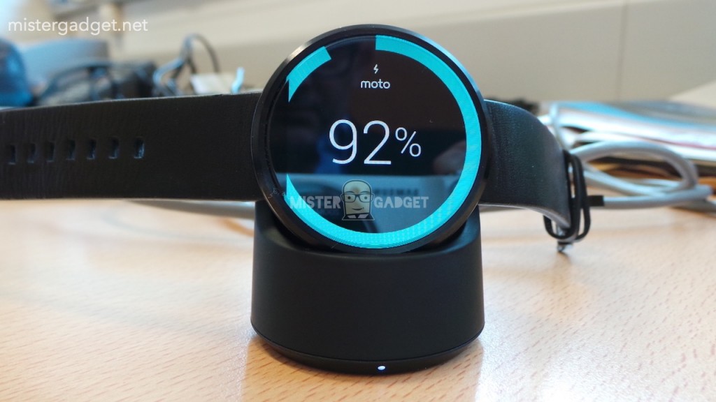 Leaked Moto 360 Wireless Charger